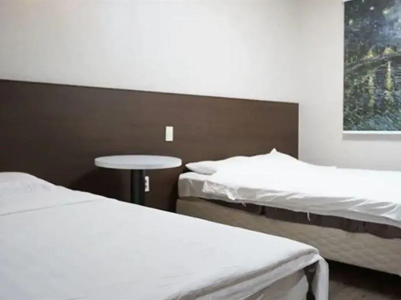 Apple Hotel Τζέτζου 3*,  Νότια Κορέα