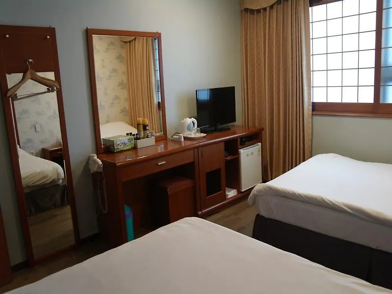 Apple Hotel Τζέτζου 3*,  Νότια Κορέα